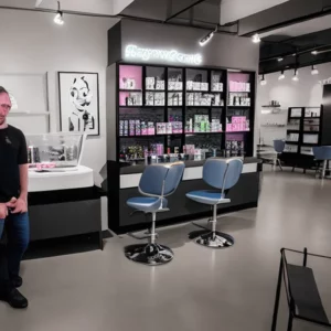 Artistic representation for Frenchies Modern Nail Care Owner Michael Rigtrup on How Franchising Unlocks Potential Entrepreneurial Success