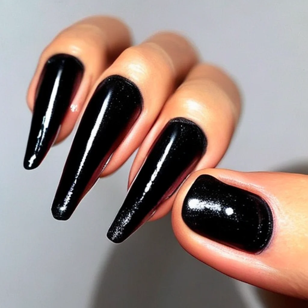 Artistic representation for 24 black nail designs | popsugar beauty 24 black nail designs | popsugar beauty
